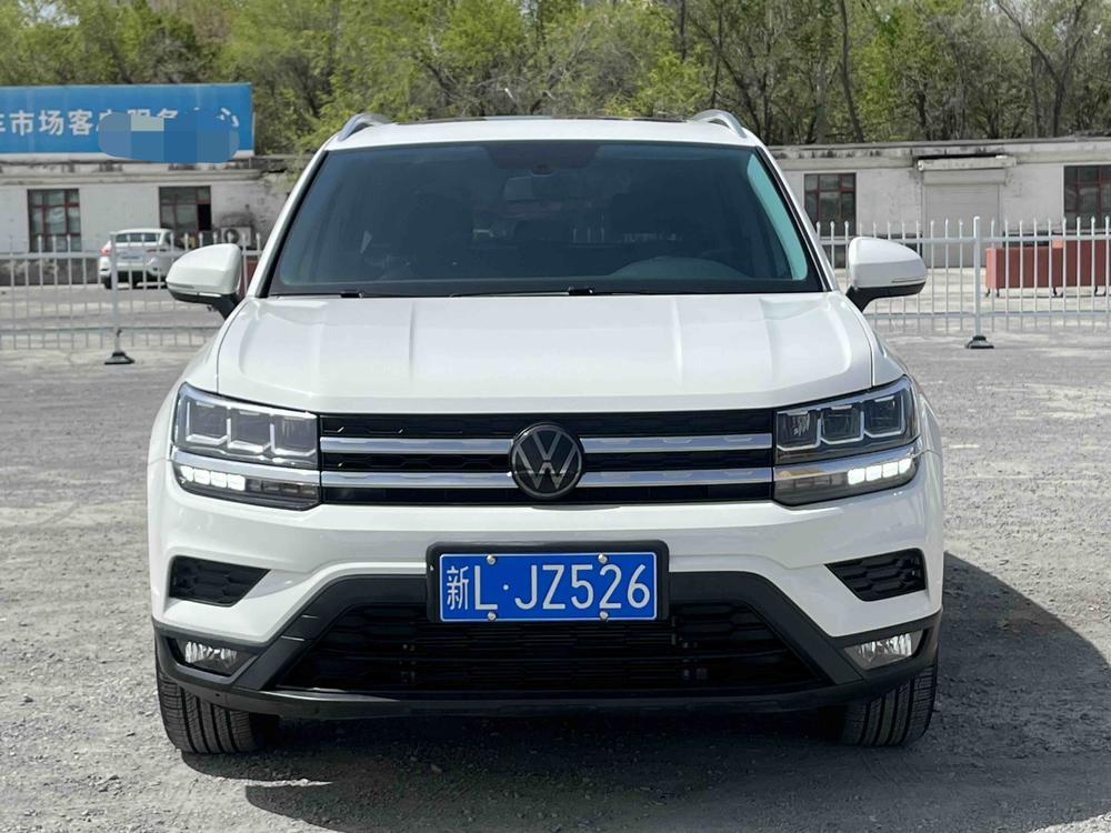 Volkswagen Tharu