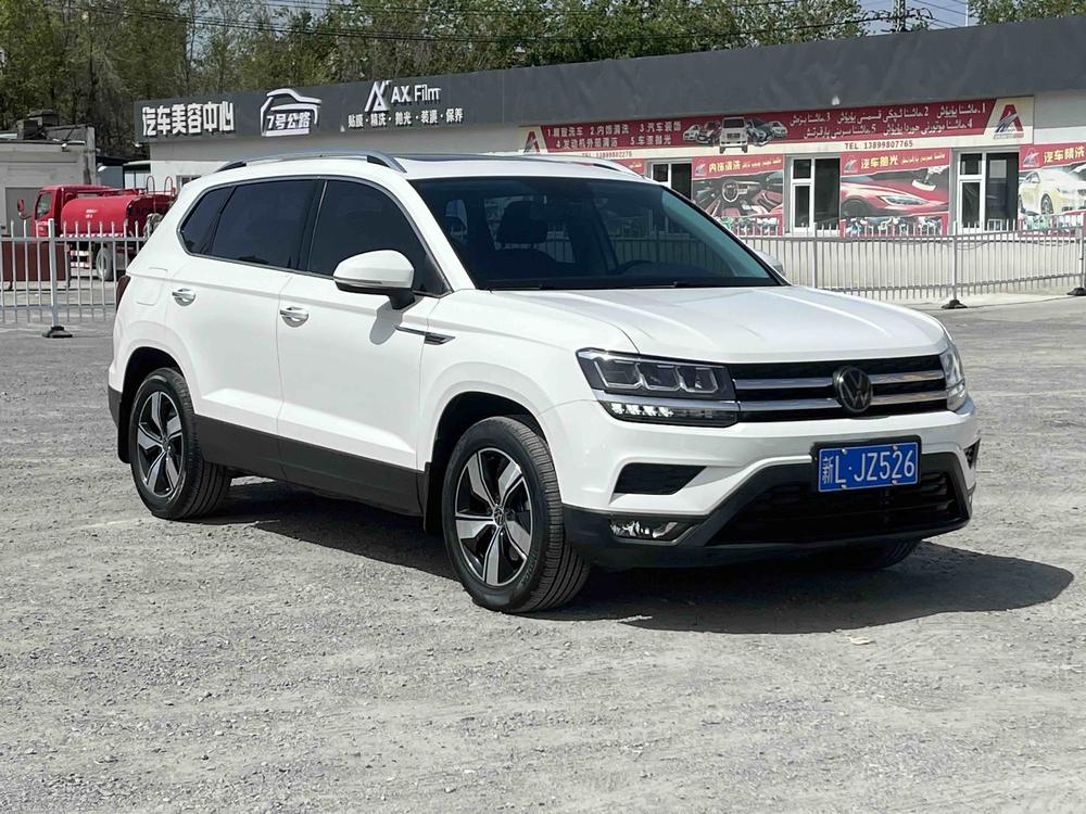 Volkswagen Tharu