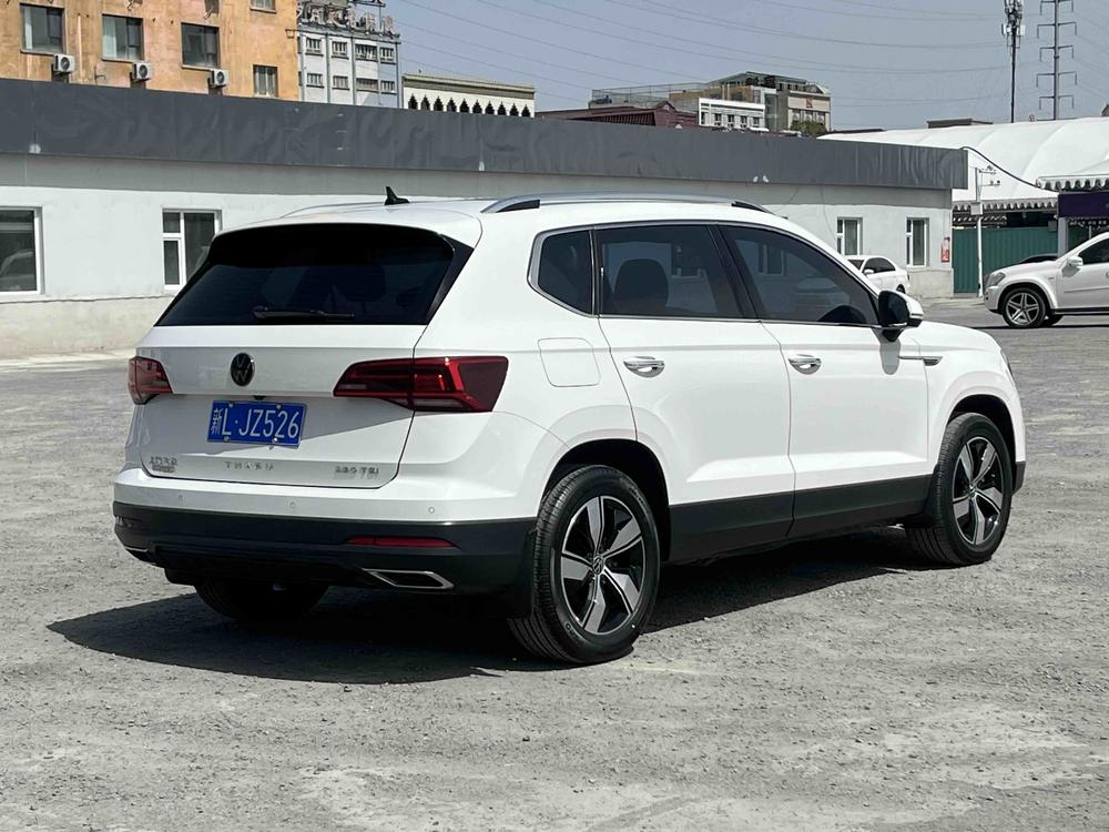 Volkswagen Tharu