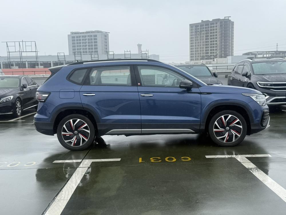Volkswagen Tharu