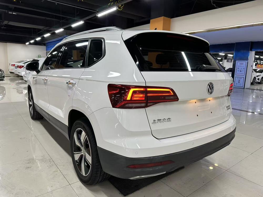 Volkswagen Tharu