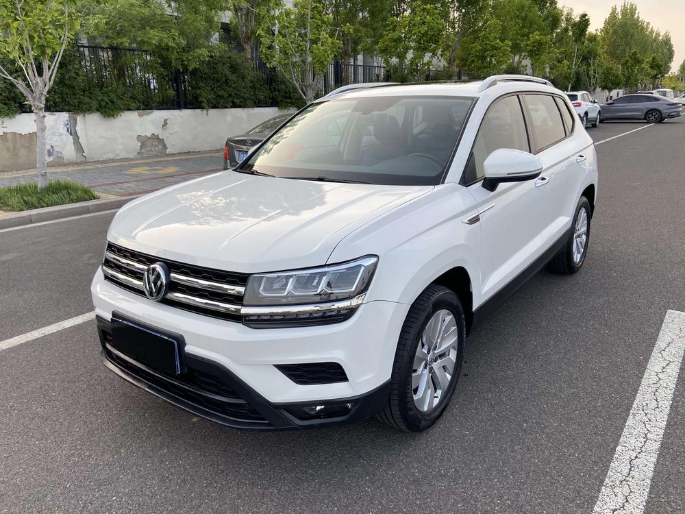 Volkswagen Tharu