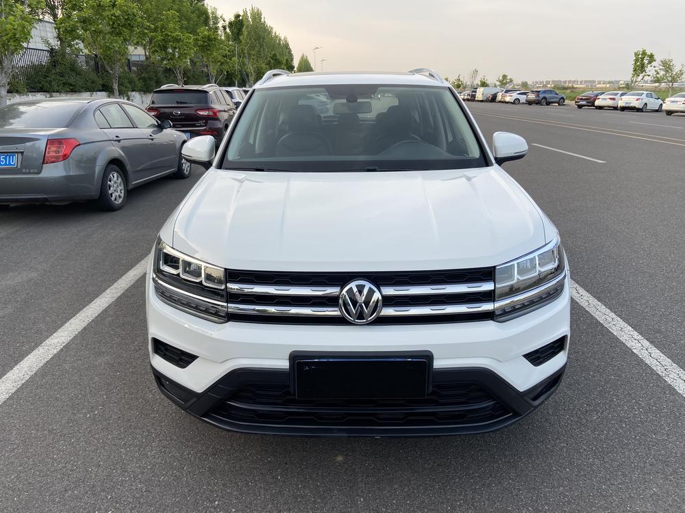 Volkswagen Tharu
