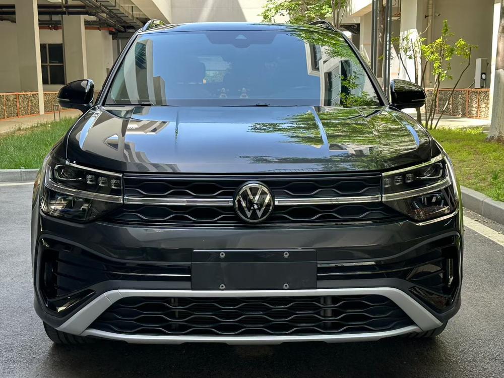 Volkswagen Tharu