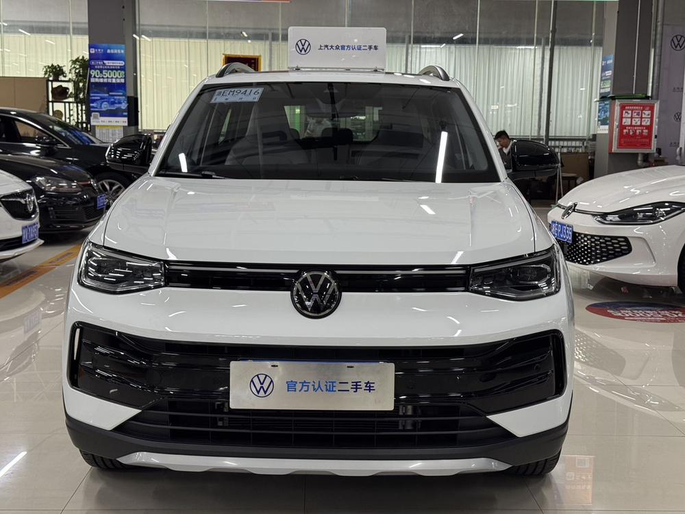 Volkswagen Tharu
