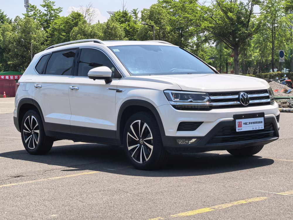 Volkswagen Tharu