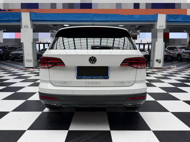 Volkswagen Tharu
