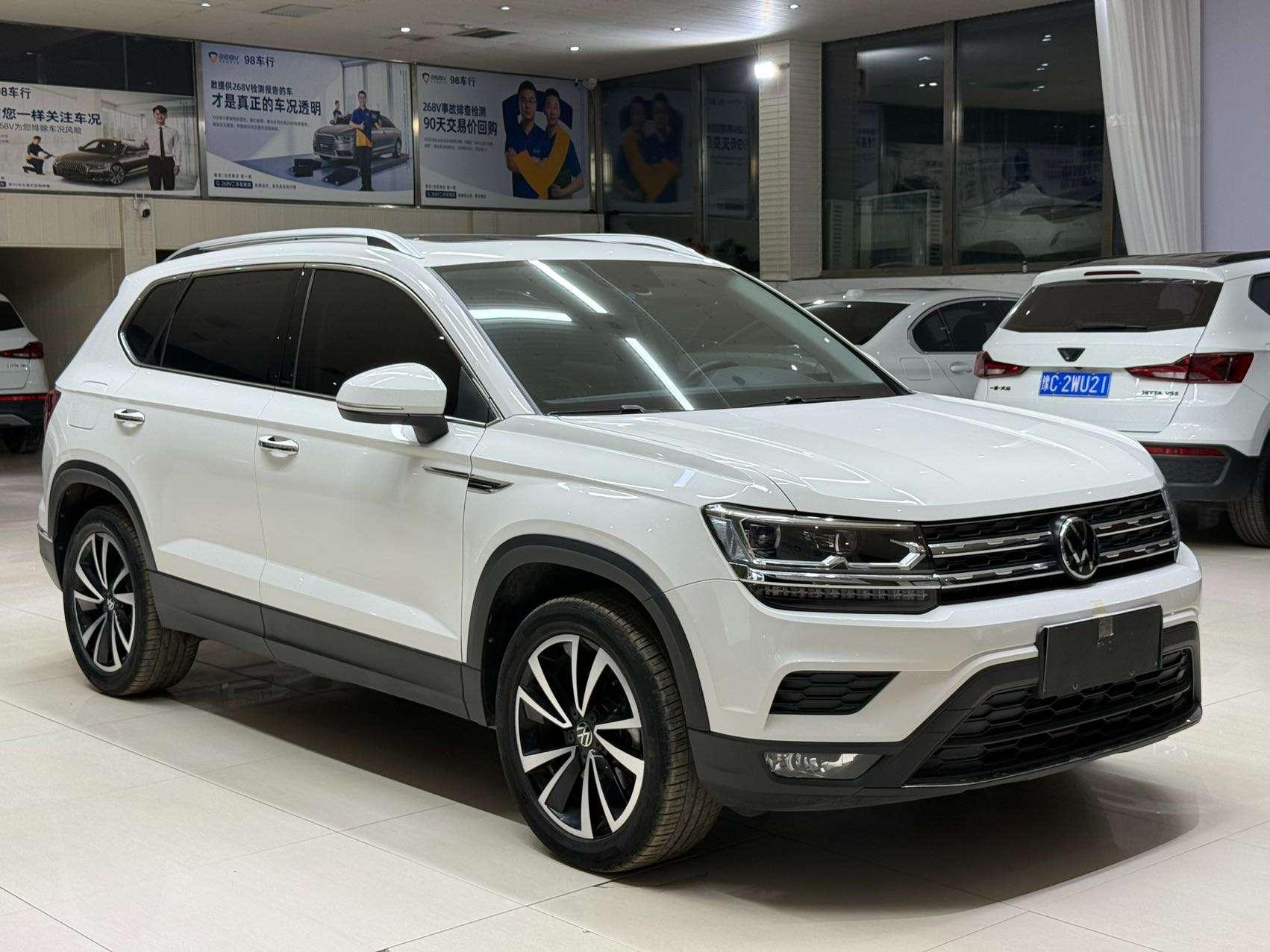 Volkswagen Tharu