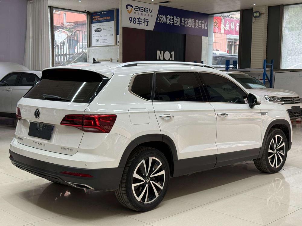 Volkswagen Tharu