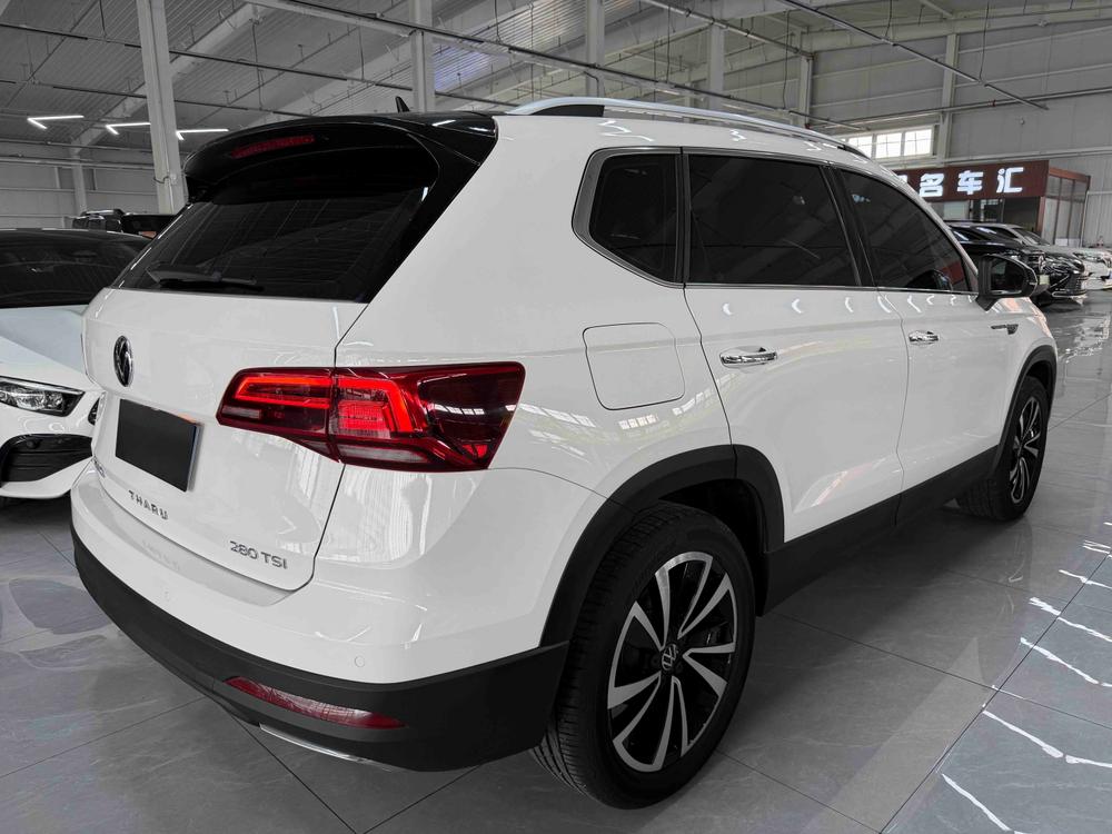 Volkswagen Tharu