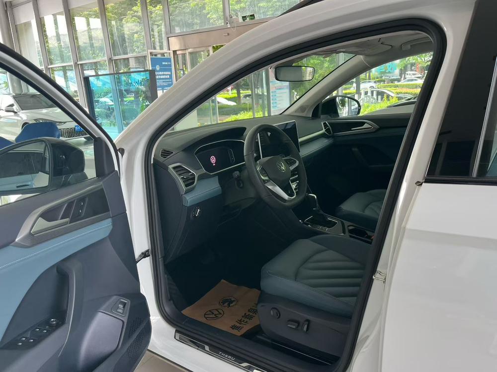 Volkswagen Tharu