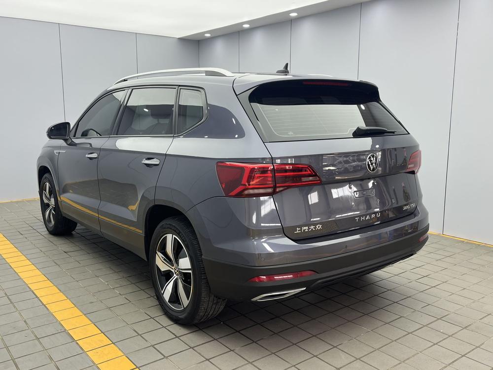 Volkswagen Tharu