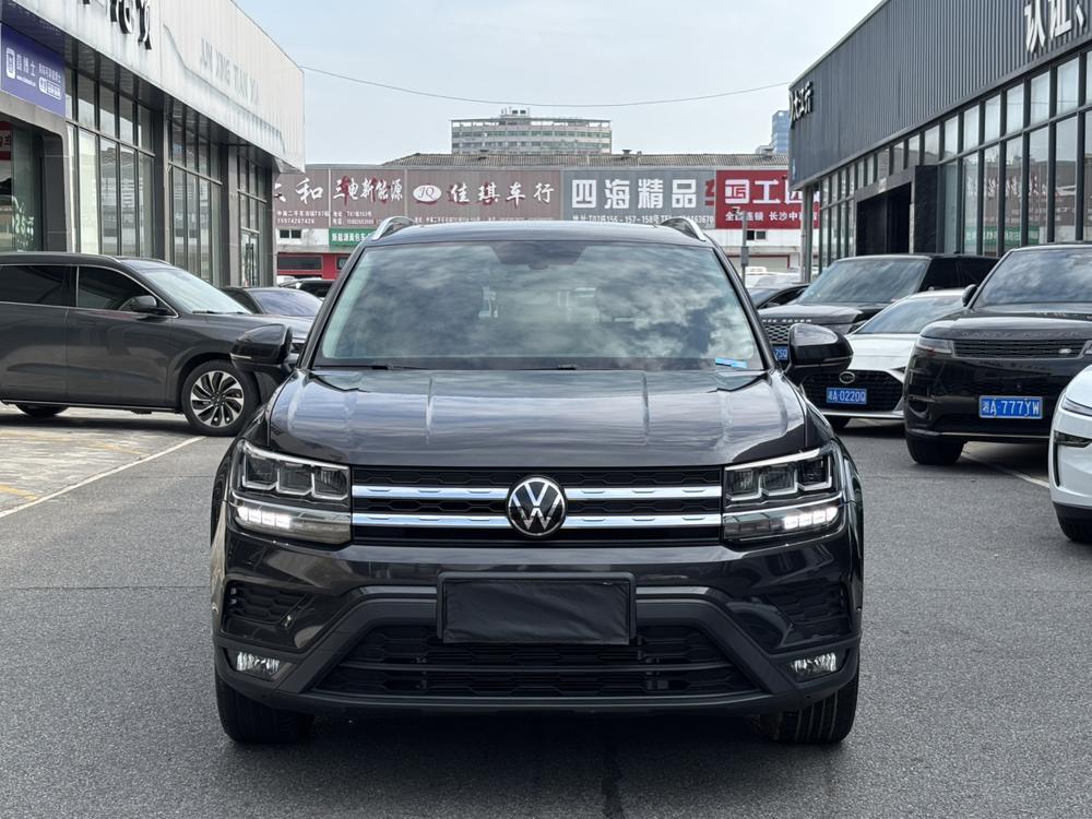 Volkswagen Tharu