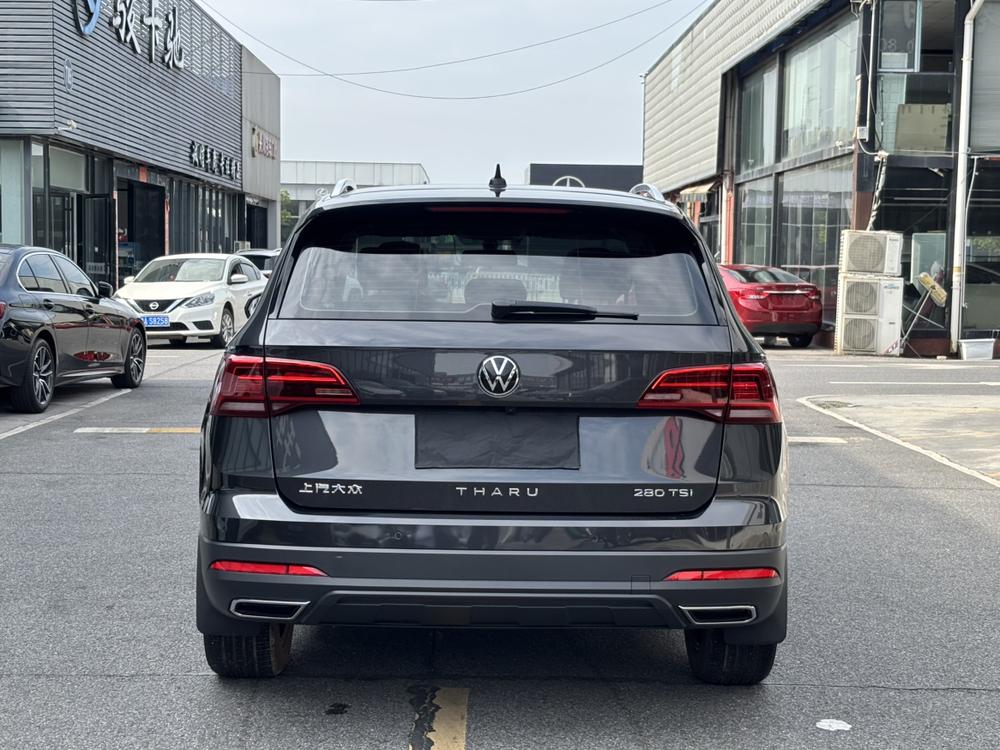 Volkswagen Tharu