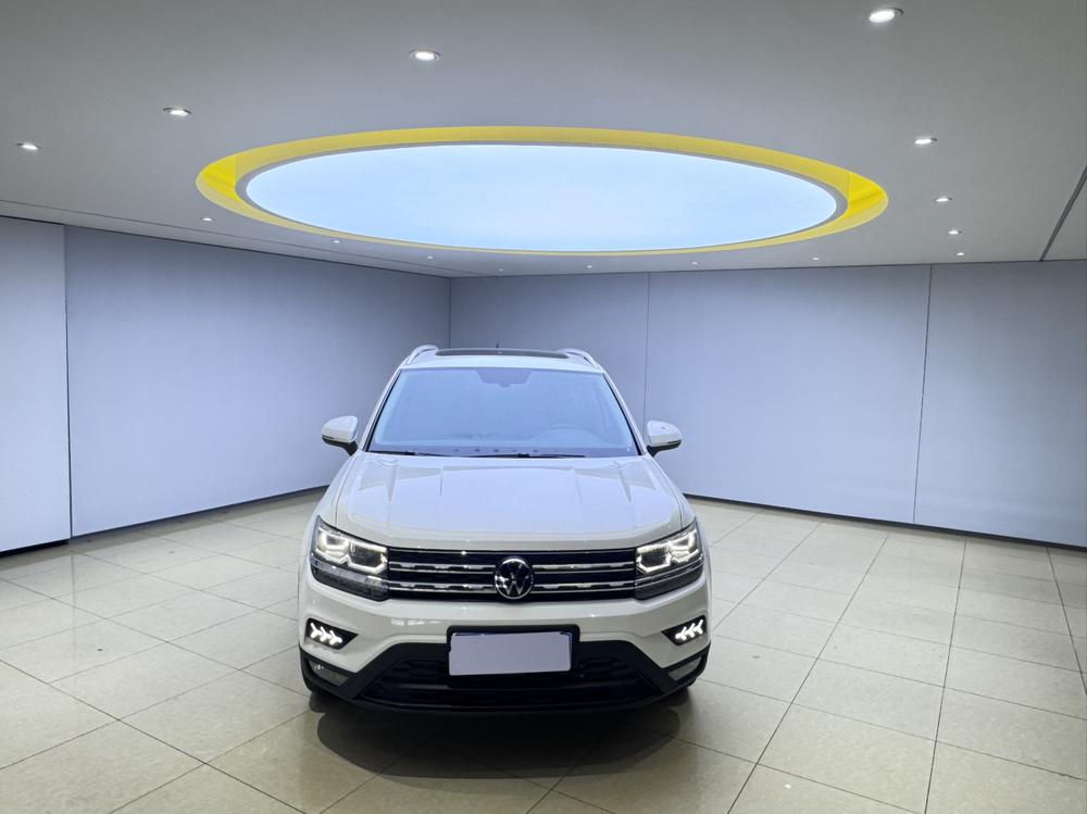 Volkswagen Tharu
