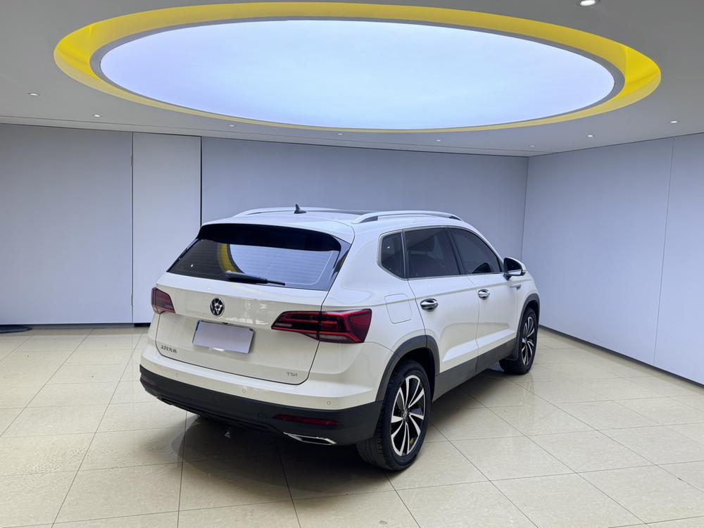 Volkswagen Tharu