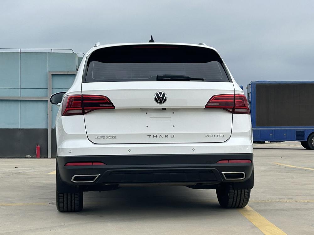 Volkswagen Tharu