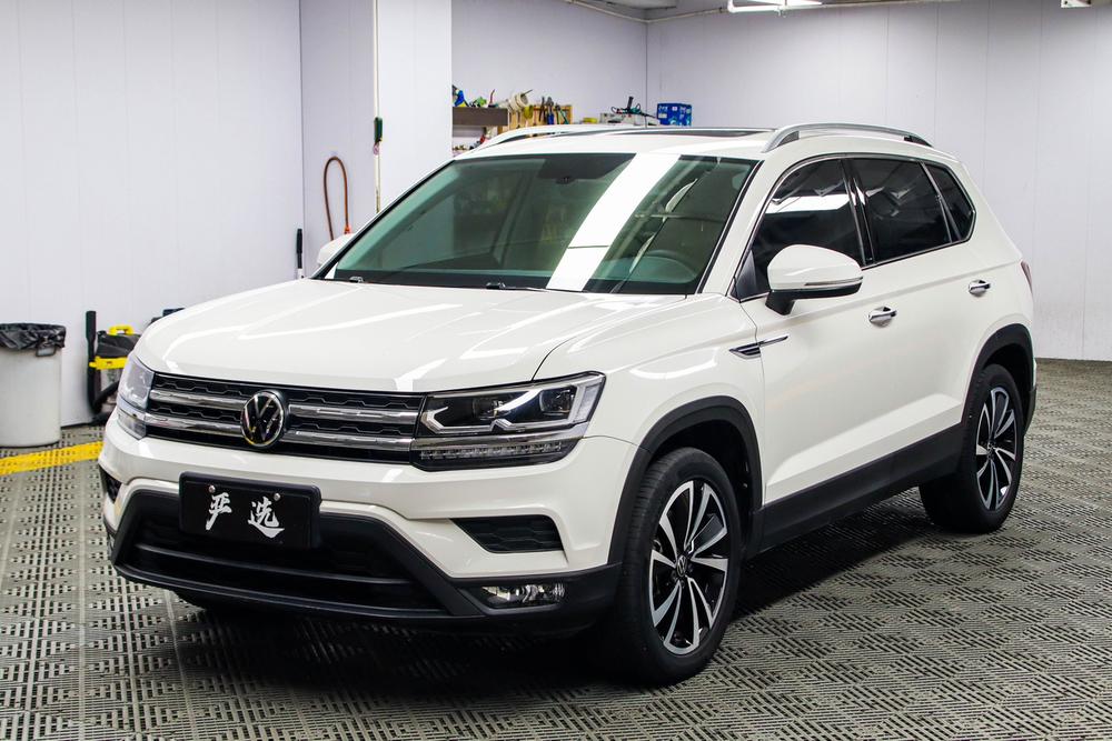 Volkswagen Tharu