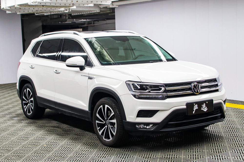 Volkswagen Tharu