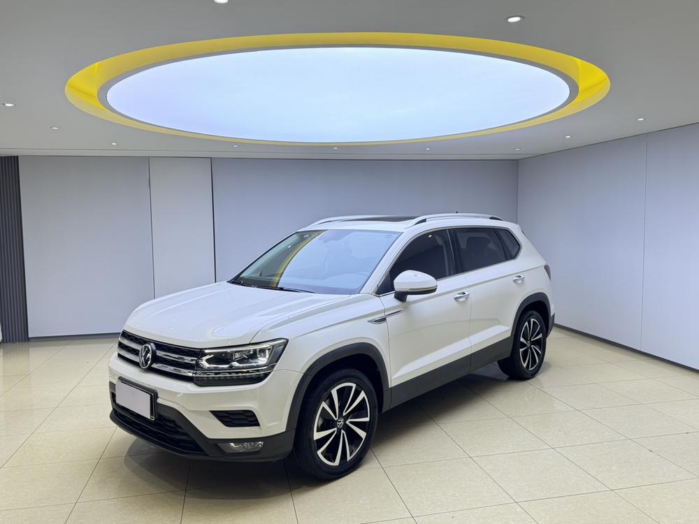 Volkswagen Tharu