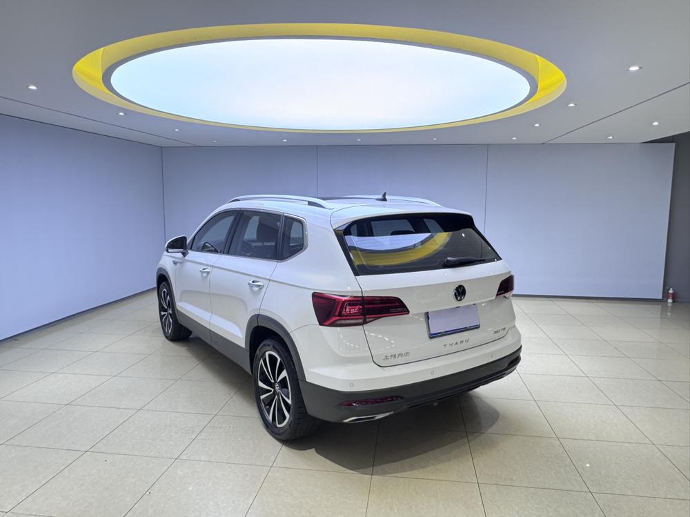 Volkswagen Tharu