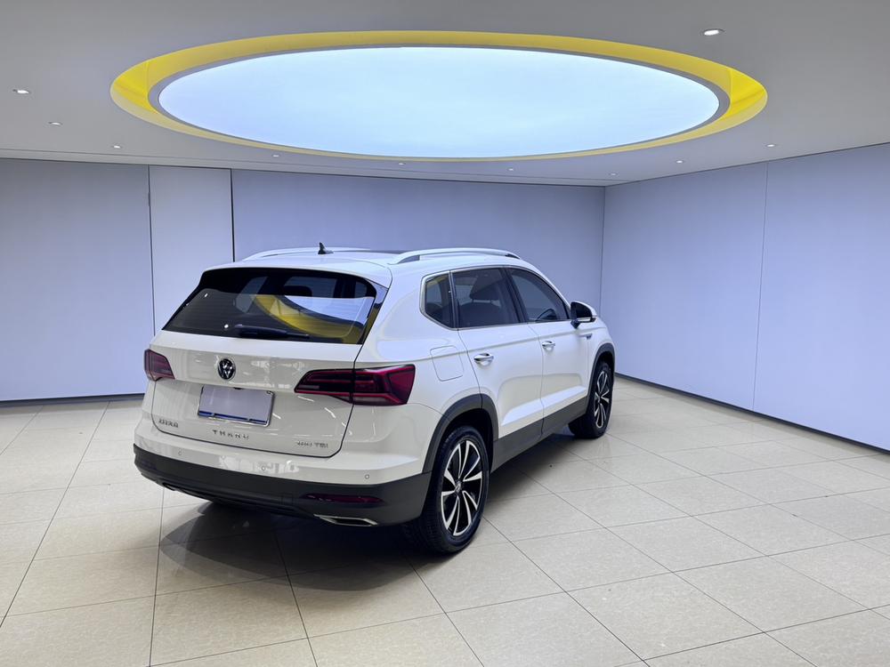 Volkswagen Tharu