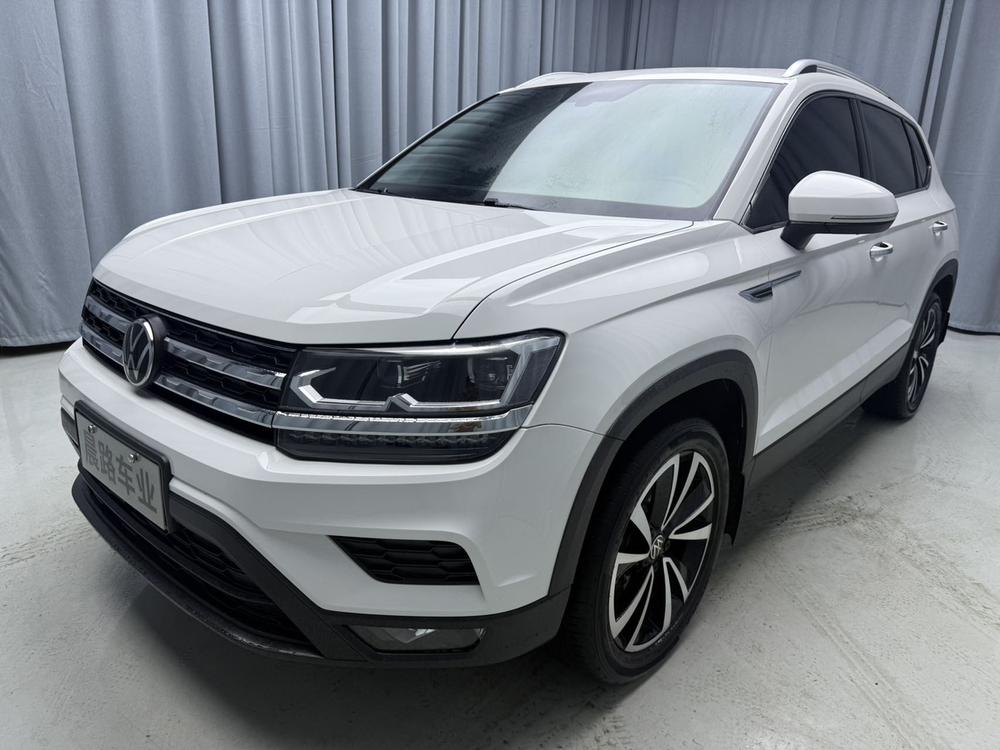 Volkswagen Tharu