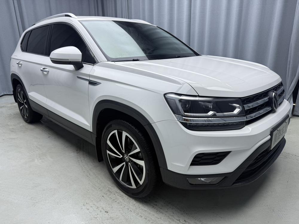 Volkswagen Tharu