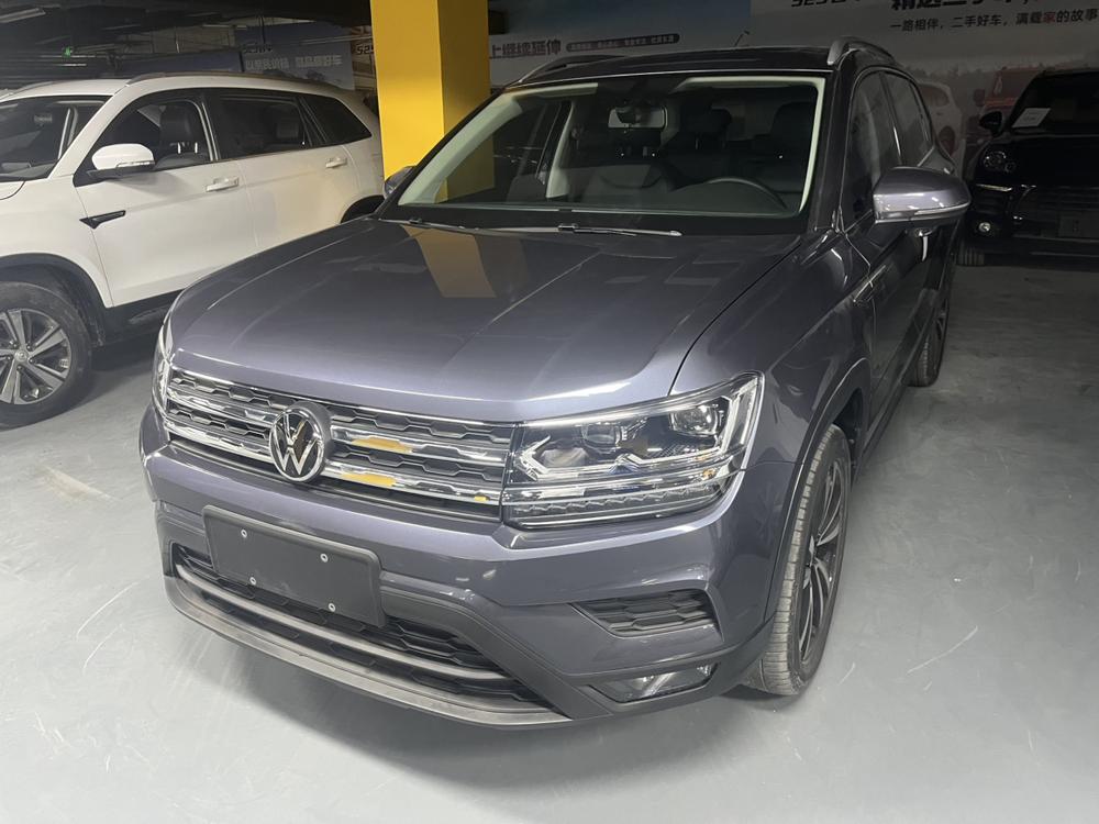 Volkswagen Tharu