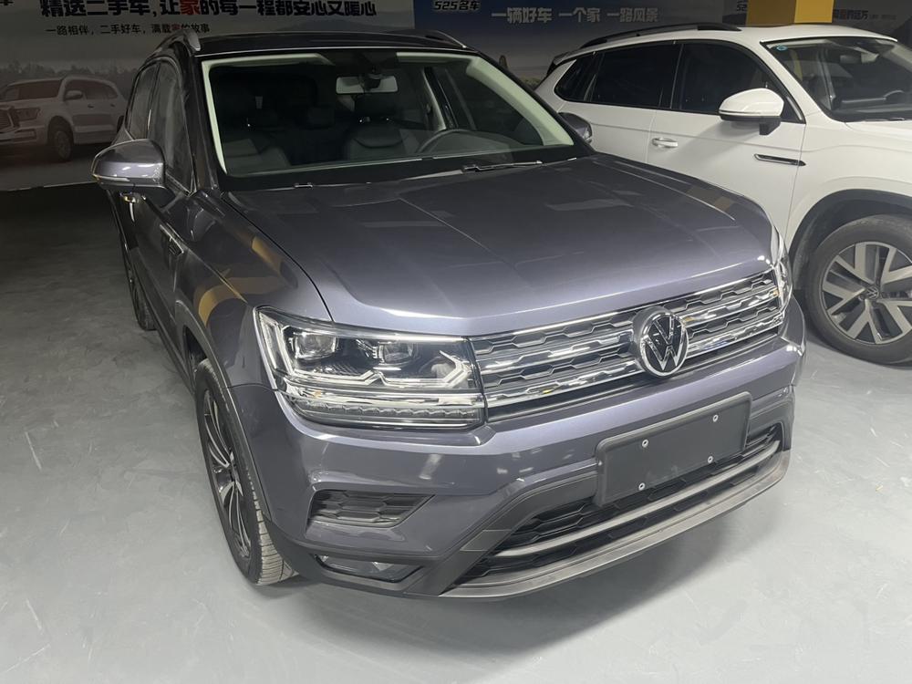 Volkswagen Tharu