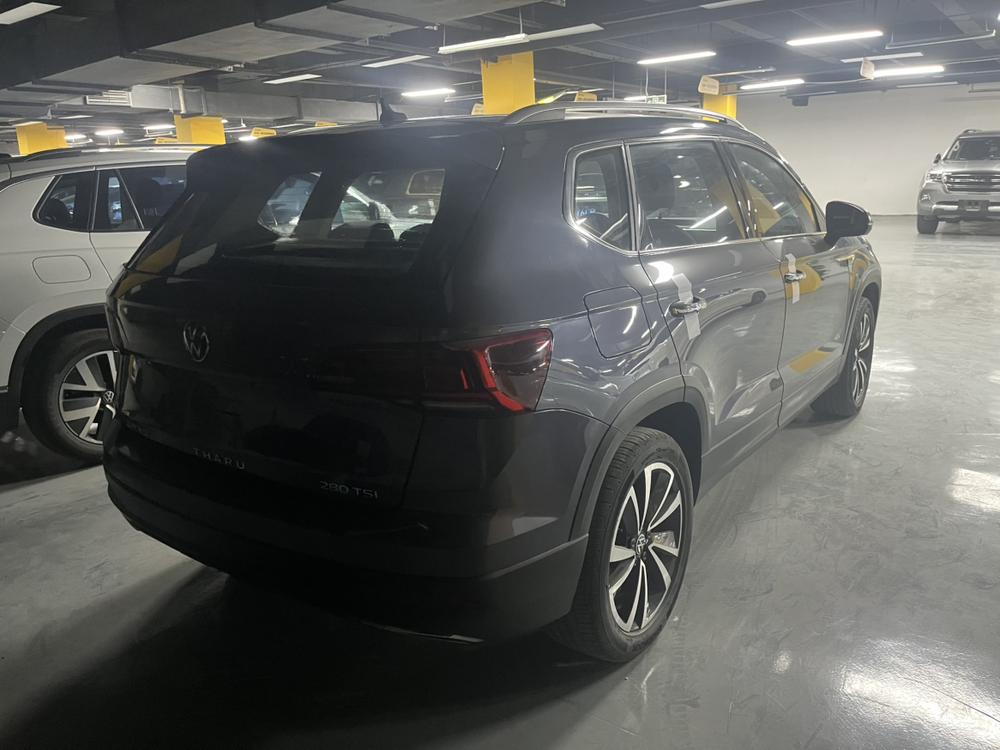 Volkswagen Tharu