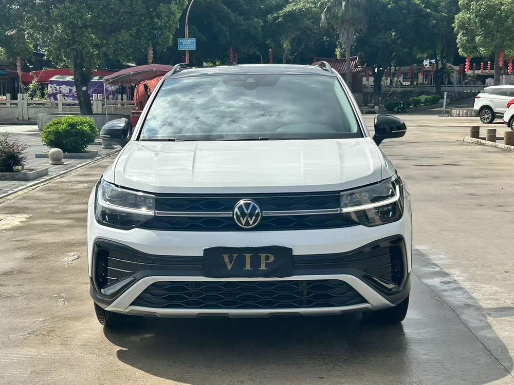 Volkswagen Tharu