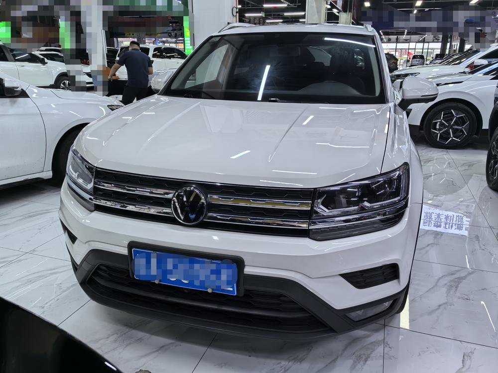 Volkswagen Tharu
