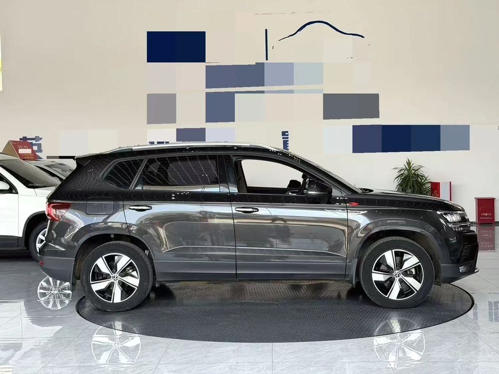 Volkswagen Tharu