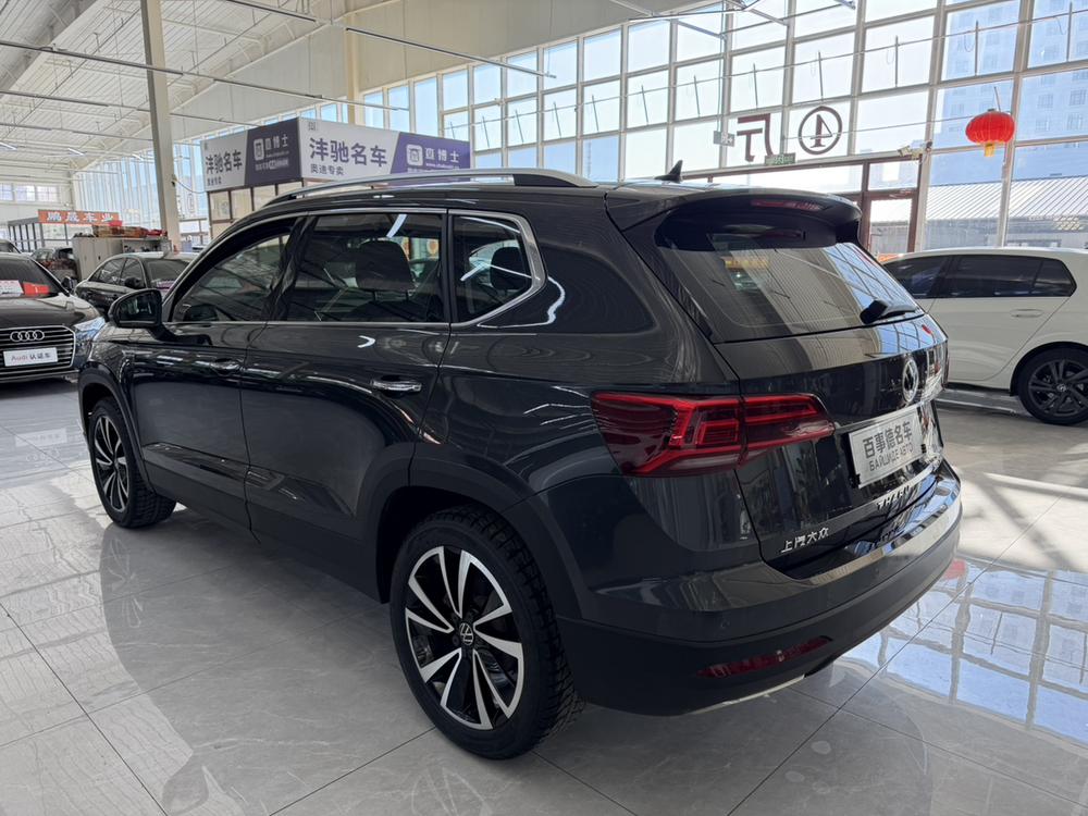 Volkswagen Tharu