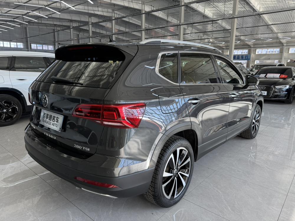 Volkswagen Tharu