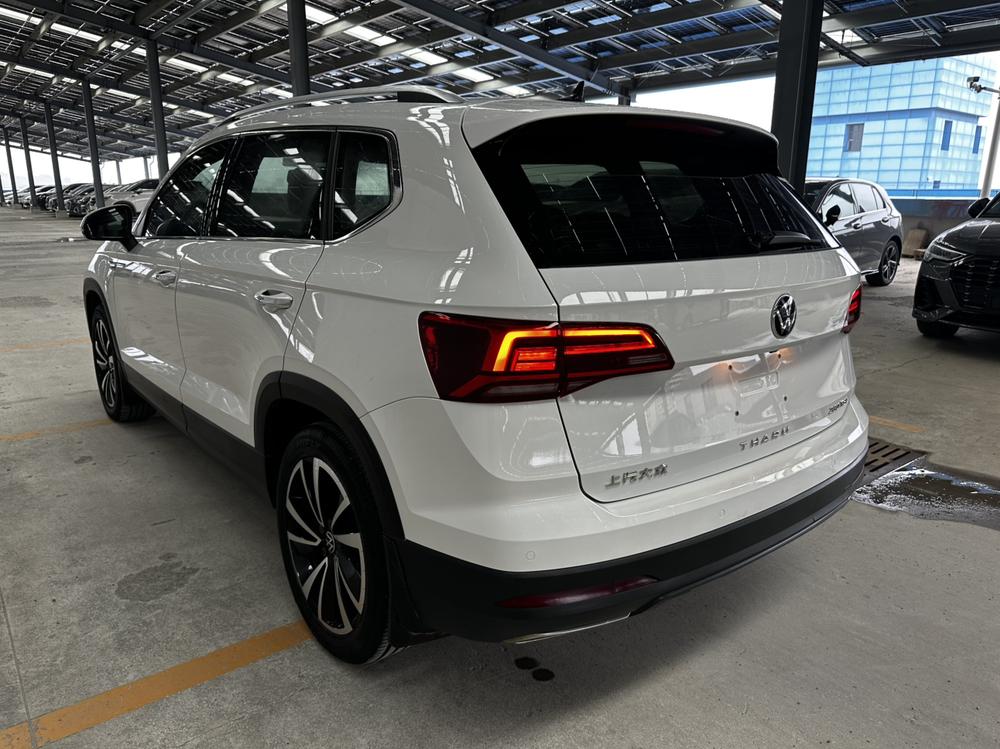 Volkswagen Tharu