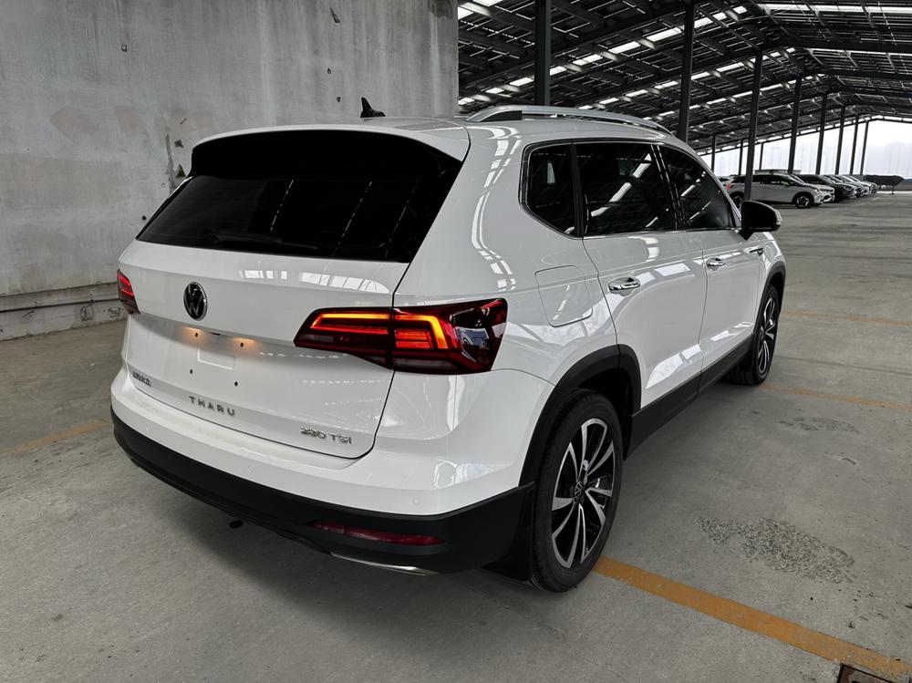 Volkswagen Tharu