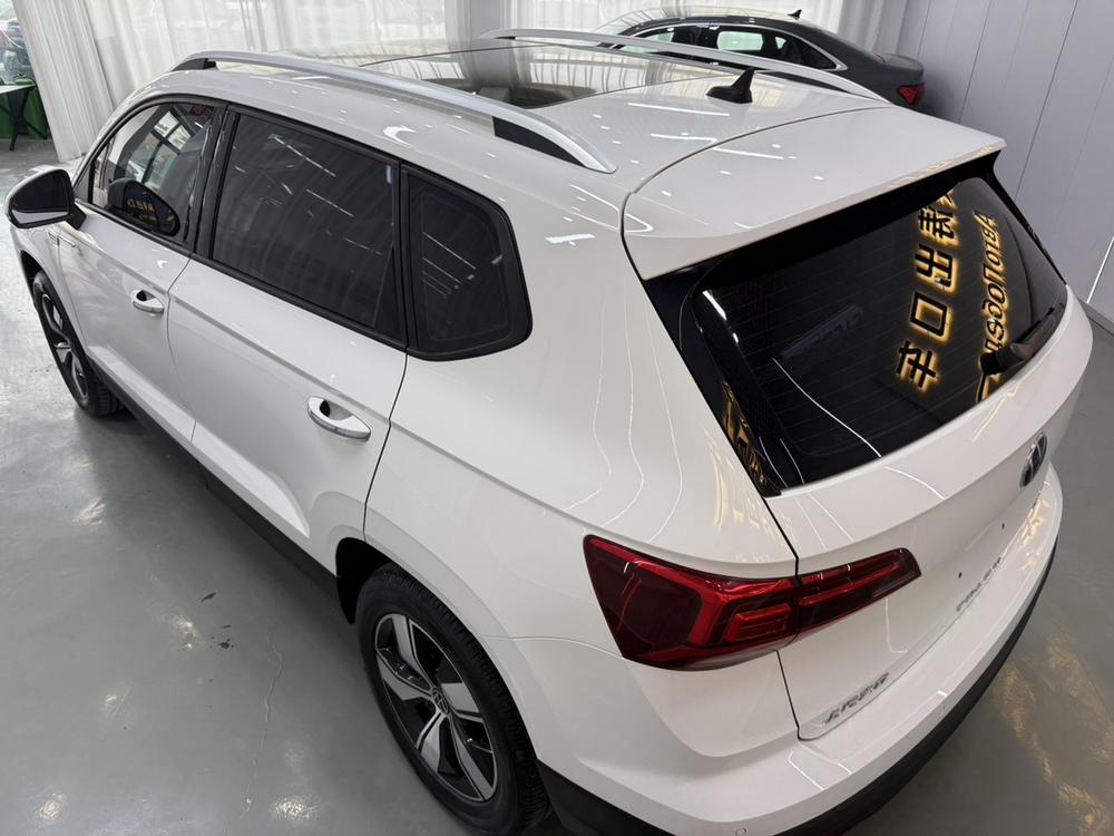 Volkswagen Tharu