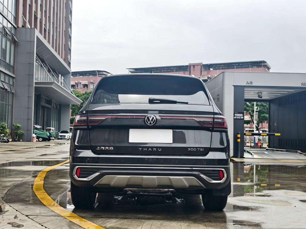 Volkswagen Tharu