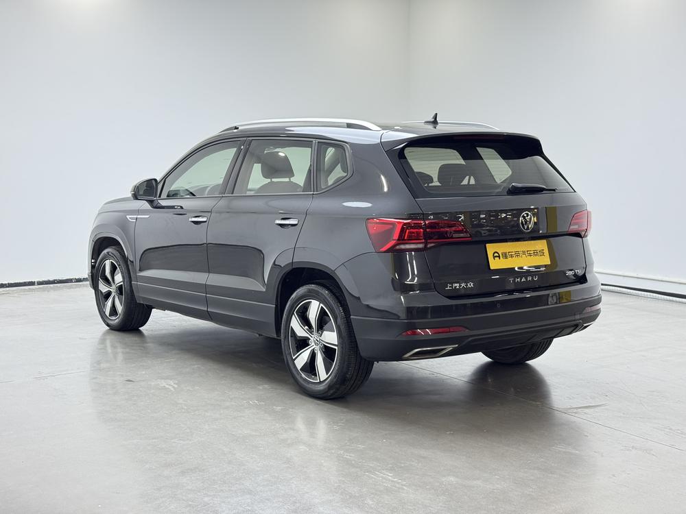 Volkswagen Tharu
