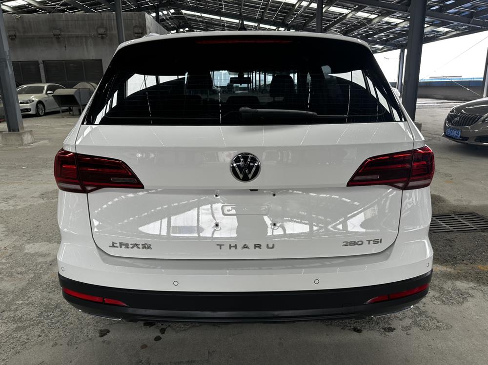 Volkswagen Tharu