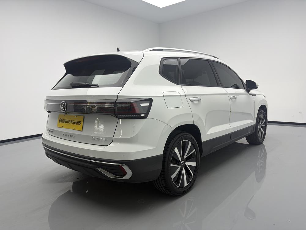 Volkswagen Tharu