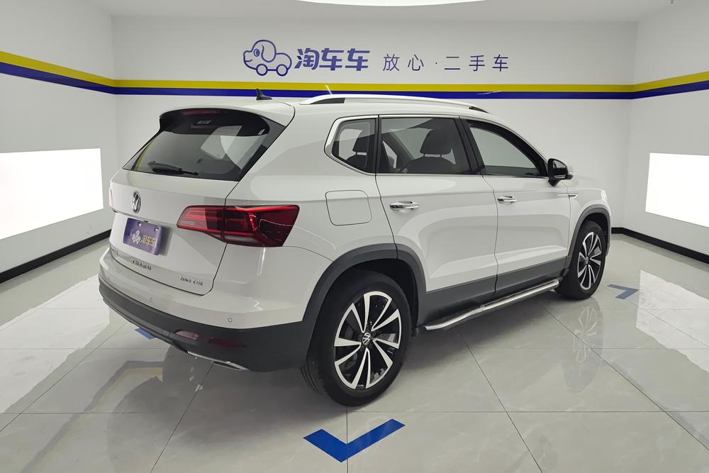 Volkswagen Tharu