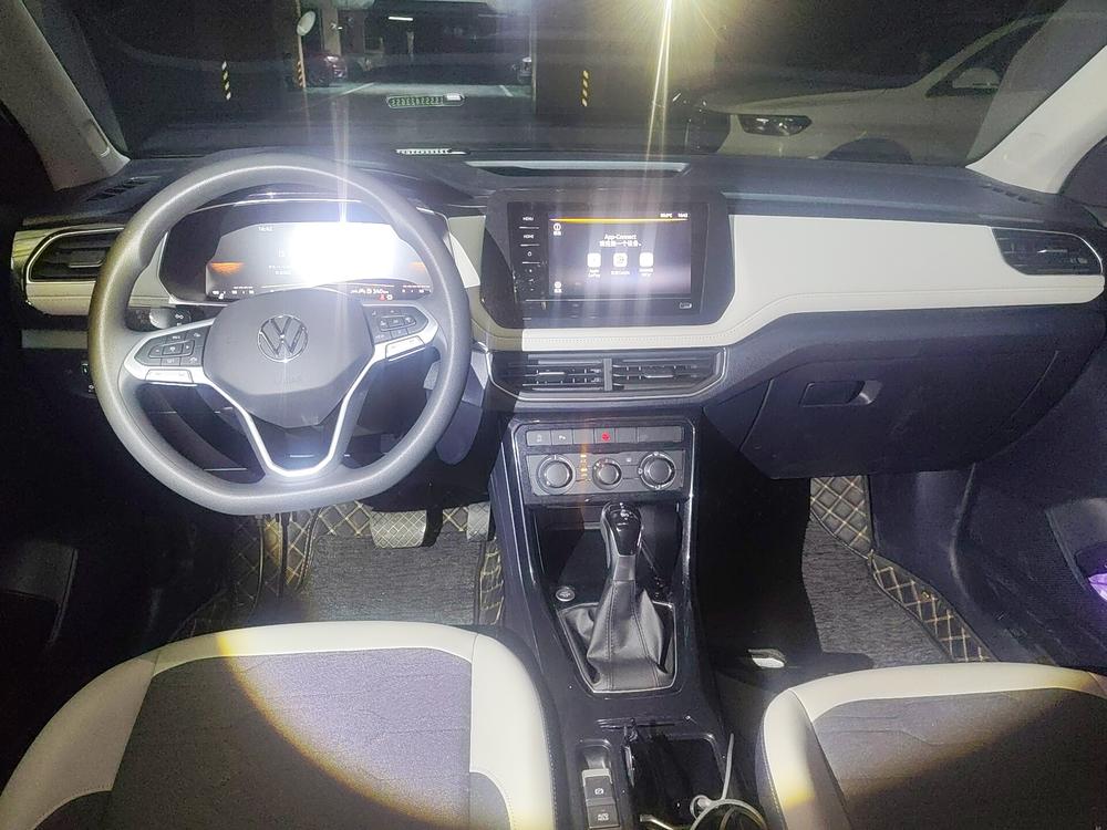Volkswagen Tharu