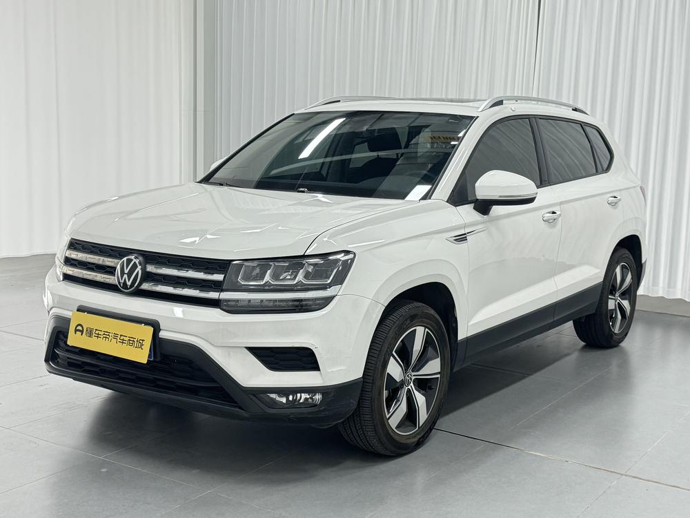 Volkswagen Tharu