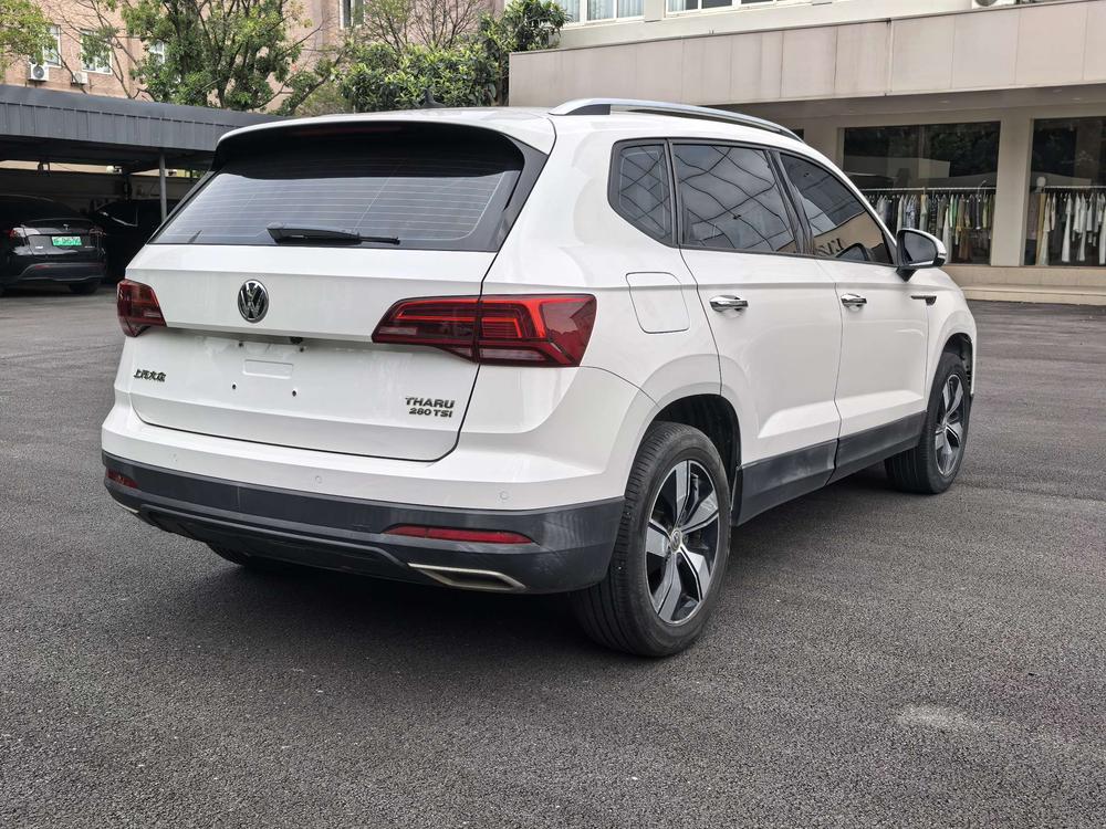 Volkswagen Tharu