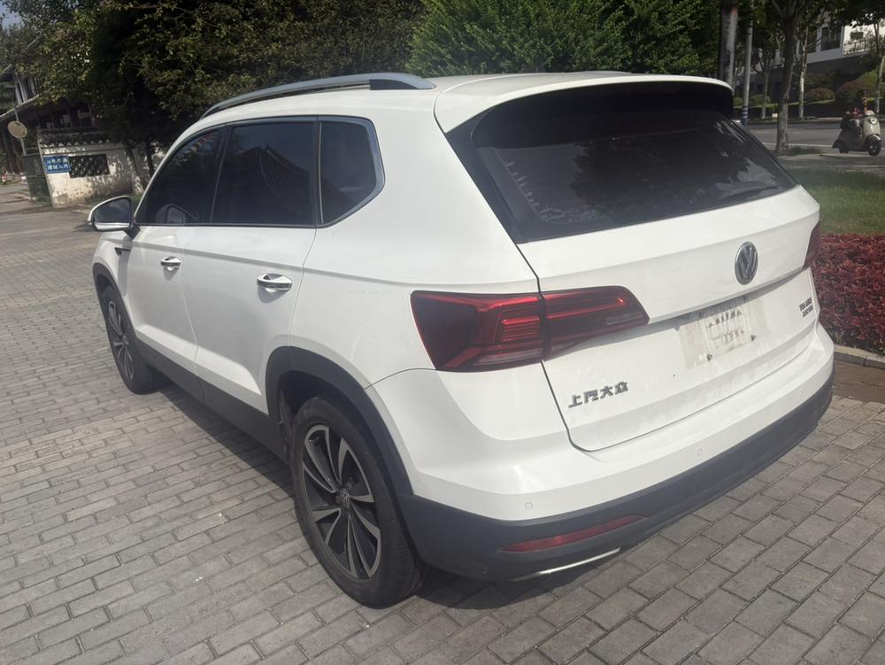 Volkswagen Tharu