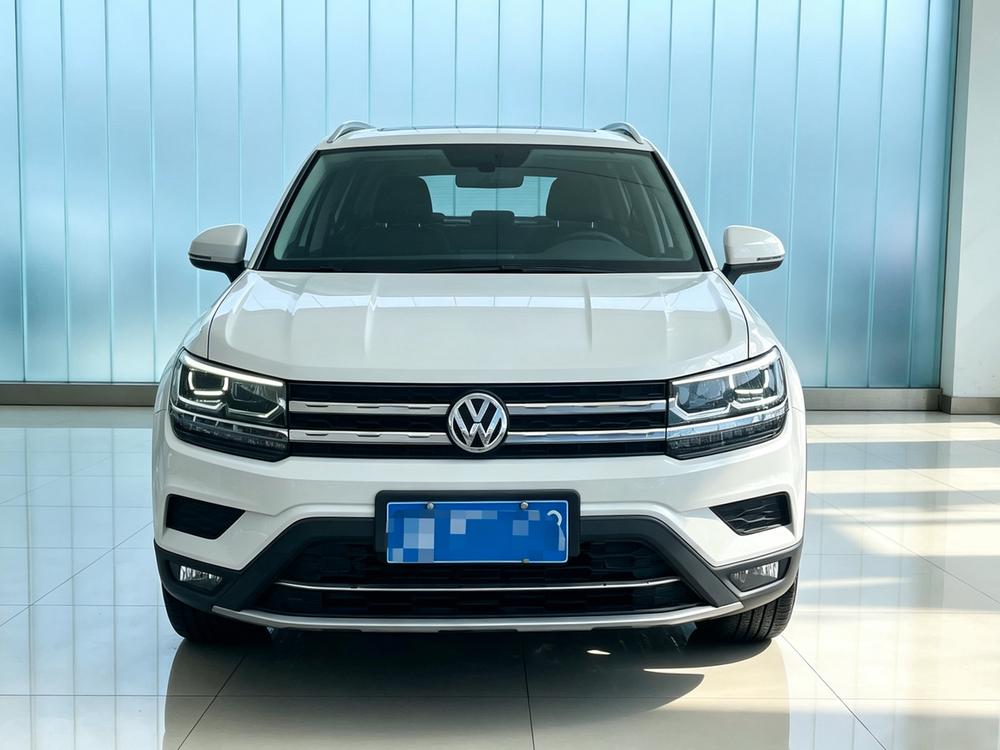 Volkswagen Tharu