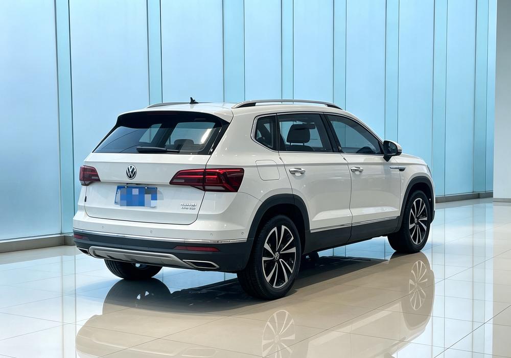 Volkswagen Tharu